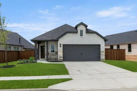 New construction Single-Family house 127 Palo Duro Bnd, Rhome, TX 76078 plan Blackburn - image