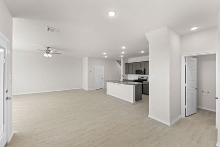 New construction Single-Family house 1620 Macadamia Ct, Aubrey, TX 76227 plan Mulberry - image 10