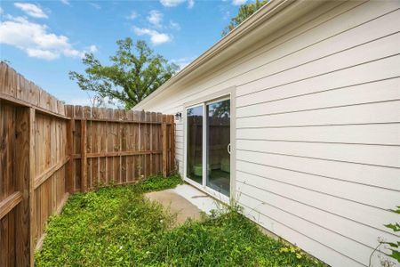 New construction Single-Family house 8614 Peachtree St, Unit A, Houston, TX 77016 - image