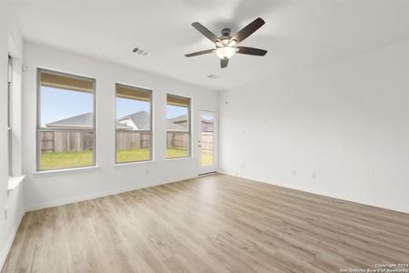 New construction Single-Family house 14328 Iron Knight, San Antonio, TX 78253 Holbrook- photo 8 8