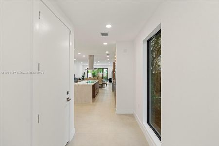 New construction Townhouse house 909 Ne 16Th Ave, Fort Lauderdale, FL 33304 null- photo 70 70