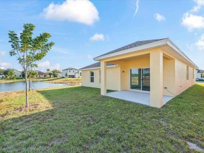 New construction Single-Family house 314 Silver Sands Ln, Fort Pierce, FL 34945 - image 15