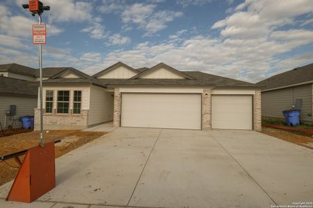 New construction Single-Family house 2828 Whiskey Pass, Seguin, TX 78155 Freestone- photo 15 15