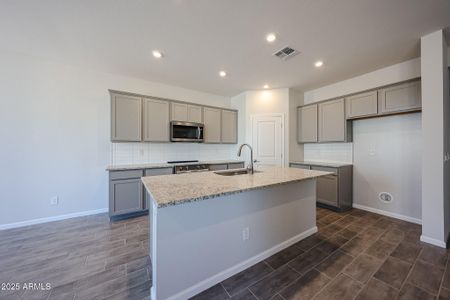 New construction Single-Family house 18110 W Creedance Blvd, Surprise, AZ 85387 plan Erie - image 6