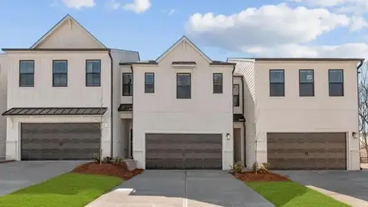 New construction Townhouse house 7457 Clover Ln, Unit 135, Flowery Branch, GA 30542 - image