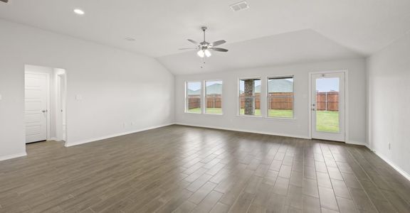 New construction Single-Family house 1806 Apache Cir, Cleburne, TX 76033 plan Lincoln - image 11