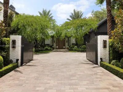 New construction Single-Family house 6580 Sw 69Th Ave, Miami, FL 33143 - image