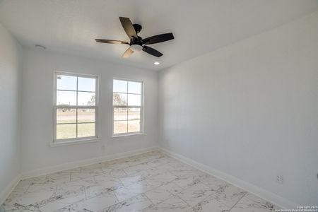 New construction Single-Family house 12938 Prosperidad Ln, Atascosa, TX 78002 null- photo 12 12