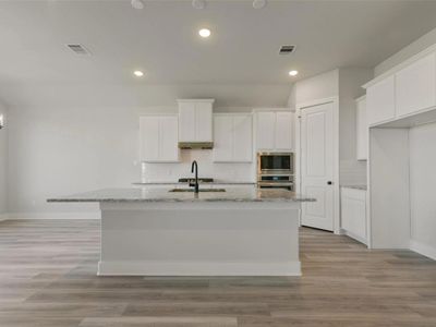 New construction Single-Family house 3315 Hidden Mist Dr, Texas City, TX 77539 plan The Edward C - image 5