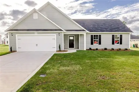 New construction Single-Family house 65 Commander Dr, Parkton, NC 28371 - image