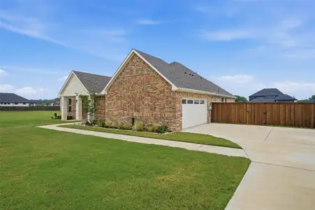 New construction Single-Family house 144 Shawnee Trl, Pottsboro, TX 75076 - image