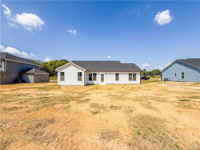 New construction Single-Family house 38 Commander Dr, Parkton, NC 28371 plan Parkton - image