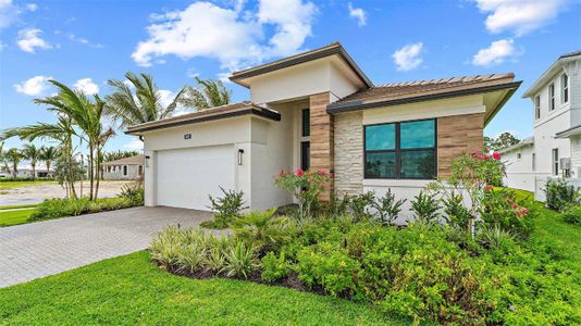 New construction Single-Family house 9603 St Germain Dr, Palm Beach Gardens, FL 33412 plan Julia - image