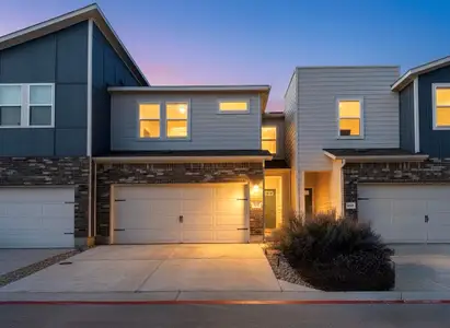 New construction Townhouse house 1850 Settlers Glen Dr, Unit 2303, Round Rock, TX 78665 plan The Bonnell (161) - image