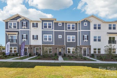 New construction Townhouse house 335 Golden Maple Ct, Fort Mill, SC 29708 - image