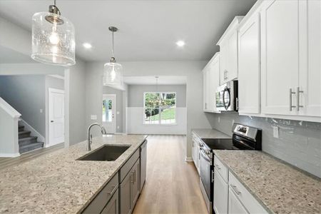 New construction Single-Family house 4034 Links Blvd, Jefferson, GA 30549 - image 4