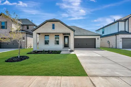 New construction Single-Family house 1728 Nesting Robin Ln, Denton, TX 76249 plan Madison - image