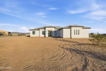 New construction Single-Family house 2611 S 305Th Ave, Buckeye, AZ 85326 - image