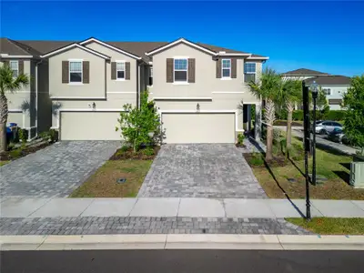 New construction Townhouse house 4062 Cloud Hopper Wy, Lutz, FL 33559 - image