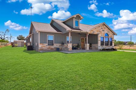 New construction Single-Family house 7306 Tiff Nicole Ln, Von Ormy, TX 78073 - image