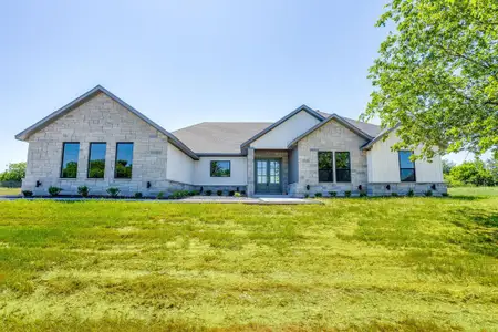 New construction Single-Family house 5524 Sledge Lp, Fort Worth, TX 76126 - image