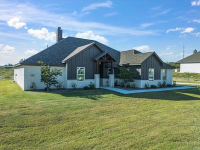 New construction Single-Family house 425 Collum View, Azle, TX 76020 - photo 0