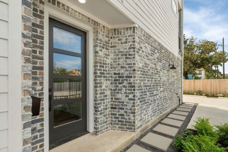 New construction Single-Family house 717 Janisch Rd, Unit C, Houston, TX 77018 - image 2