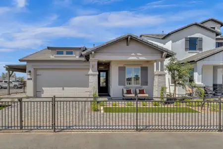 New construction Single-Family house 3447 E Thomas Rd, Mesa, AZ 85213 null- photo 0