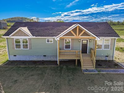 New construction Single-Family house 662 Beehive Rd, Hendersonville, NC 28792 - image