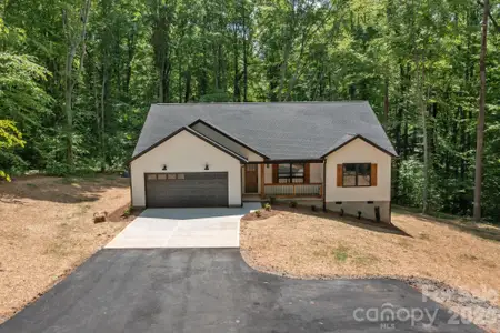New construction Single-Family house 253 Crestview Acres Rd, Statesville, NC 28677 - image