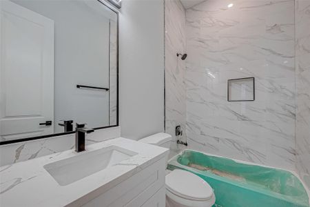 New construction Single-Family house 6840 Del Rio St, Houston, TX 77021 - image 13