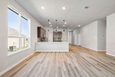 New construction Single-Family house Seguin, TX 78155 plan The 2082 - image 13