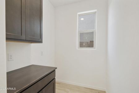 New construction Single-Family house 15675 W Mercer Ln, Surprise, AZ 85379 null- photo 22 22