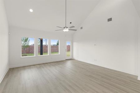 New construction Single-Family house 1212 Redcoat Dr, Forney, TX 75126 plan Freedom - image 17