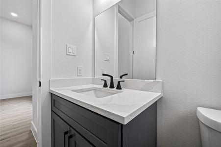 New construction Single-Family house 1107 Wilson St, Houston, TX 77019 - image 17