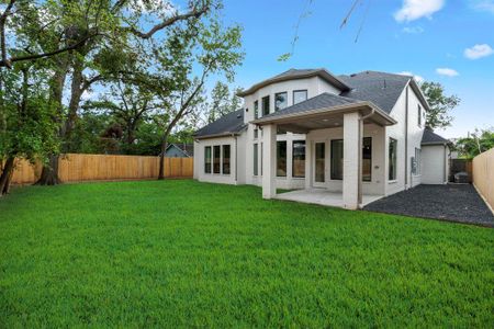 New construction Single-Family house 1914 Ridgemore Drive, Houston, TX 77055 - photo 15 15