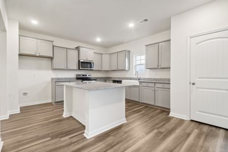 New construction Single-Family house 693 Shumard Oak Pl Nw, Aiken, SC 29801 plan Bradley II - image