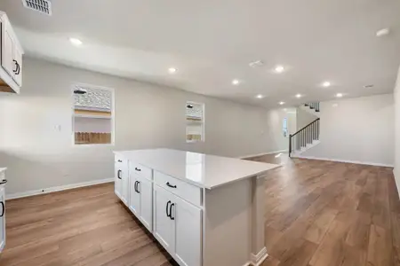 New construction Single-Family house 613 Henry Milton Rd, Georgetown, TX 78626 plan Knox - image 9