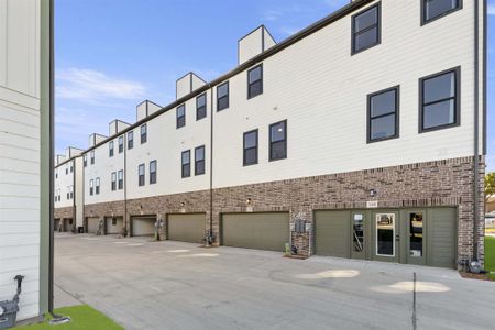 New construction Townhouse house 1156 Stallion Dr, Plano, TX 75075 Davis B Homeplan- photo 2 2