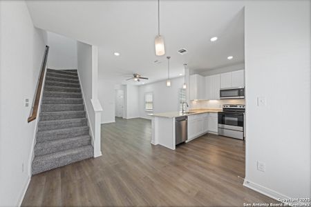 New construction Multi-Family house 6010 Shashi Pl, San Antonio, TX 78244 - image 12