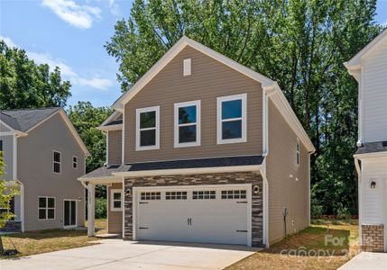 New construction Single-Family house 1121 Thayer Glen Ct, Charlotte, NC 28213 - image