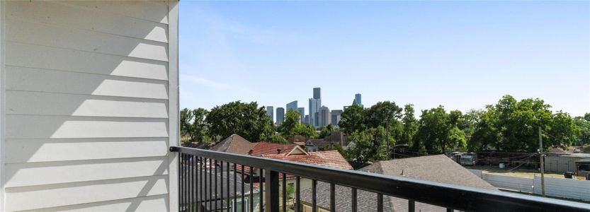 New construction Single-Family house 1114 Hogan St, Houston, TX 77009 - image