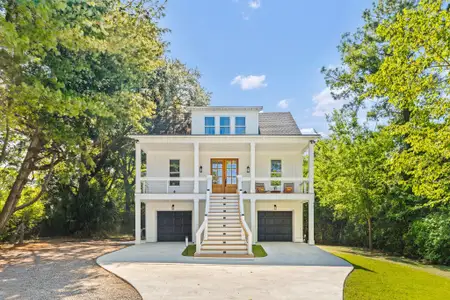 New construction Single-Family house 1216 Old Towne Rd, Charleston, SC 29407 - image
