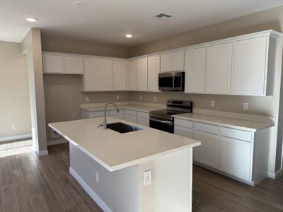 Lot 111 | Kitchen | Madera | Wildera – Canyon Series | New Homes in San Tan Valley, AZ | Landsea Homes