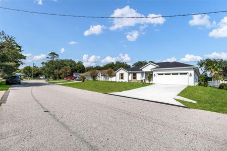 New construction Single-Family house 140 Frontier Dr, Palm Coast, FL 32137 - image