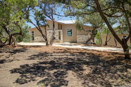 New construction Single-Family house 500 Naked Indian, New Braunfels, TX 78132 - image