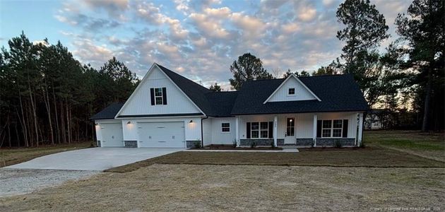 New construction Single-Family house 395 Zeppelin Ln, Raeford, NC 28376 - image
