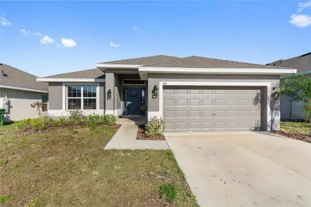 New construction Single-Family house 135 Krenson Bay Loop, Winter Haven, FL 33881 null- photo 0