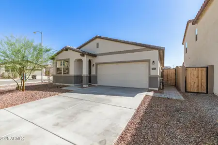 New construction Single-Family house 5721 W Getty Dr, Phoenix, AZ 85043 null- photo 0