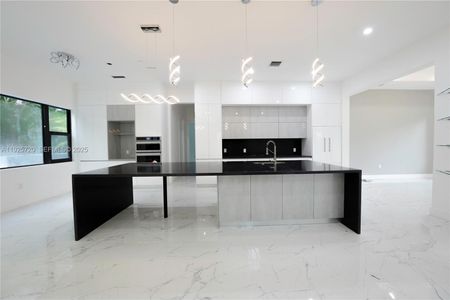 New construction Single-Family house 13083 Davie Oaks Dr, Davie, FL 33325 - image 5